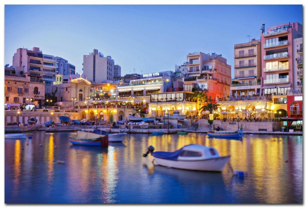 Modern Apartment In The Best Area Of Sliema Eksteriør billede
